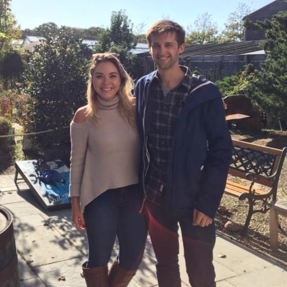 LF Cold Shoulder Sweater - Picture 12 of 12